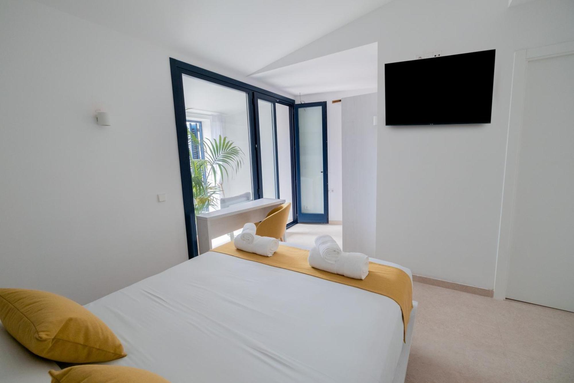 Hotel Boutique Es Blau Cadaqués Esterno foto