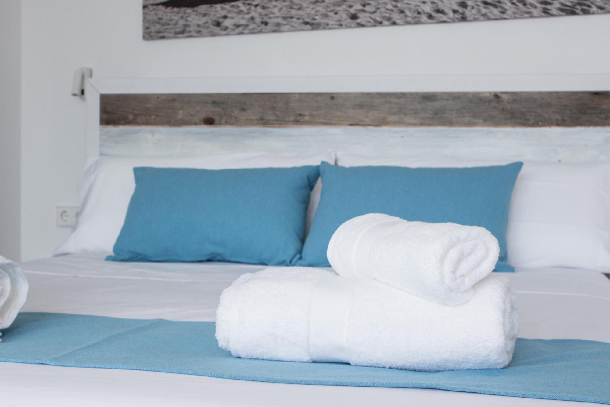 Hotel Boutique Es Blau Cadaqués Esterno foto