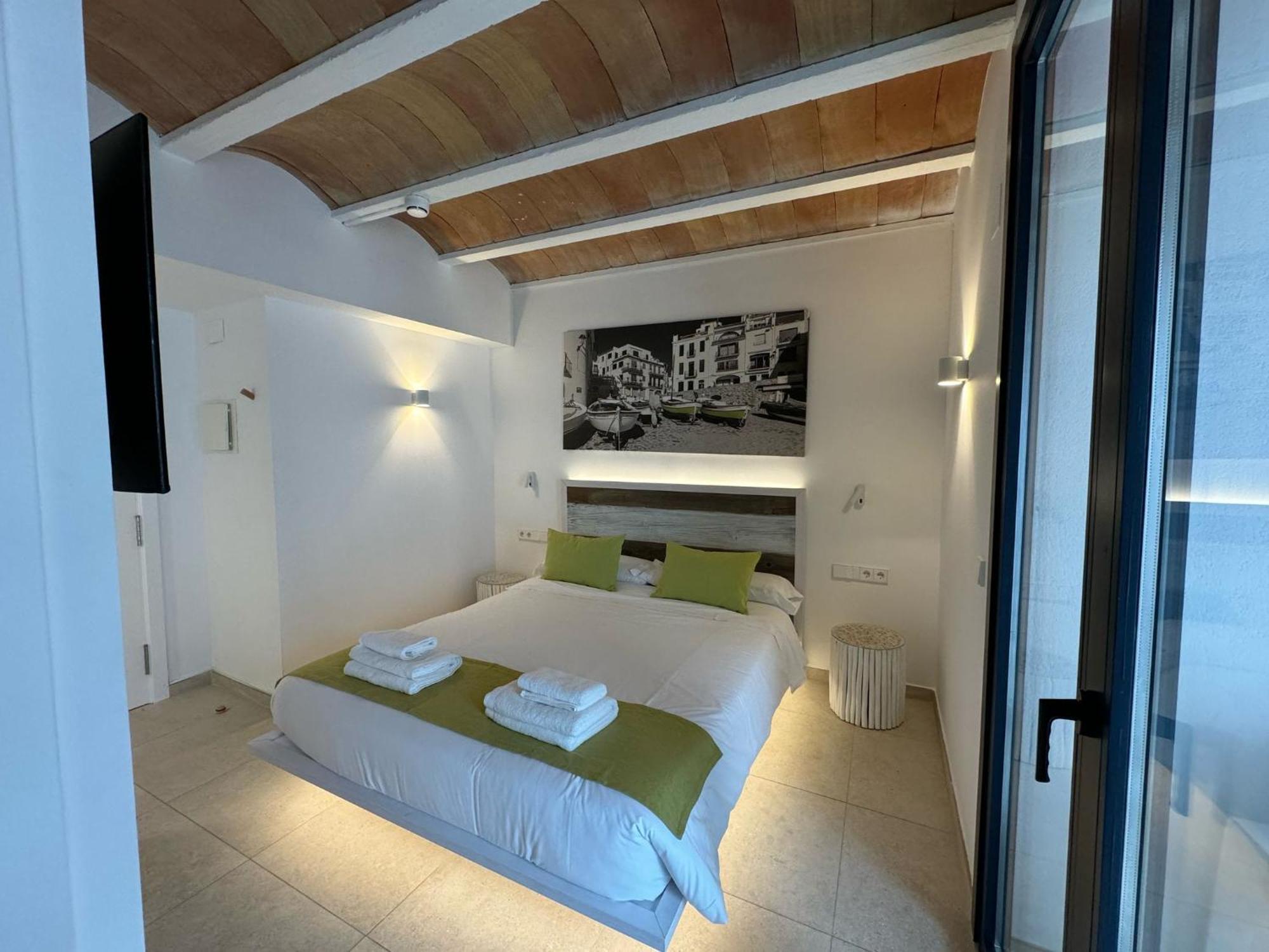Hotel Boutique Es Blau Cadaqués Esterno foto