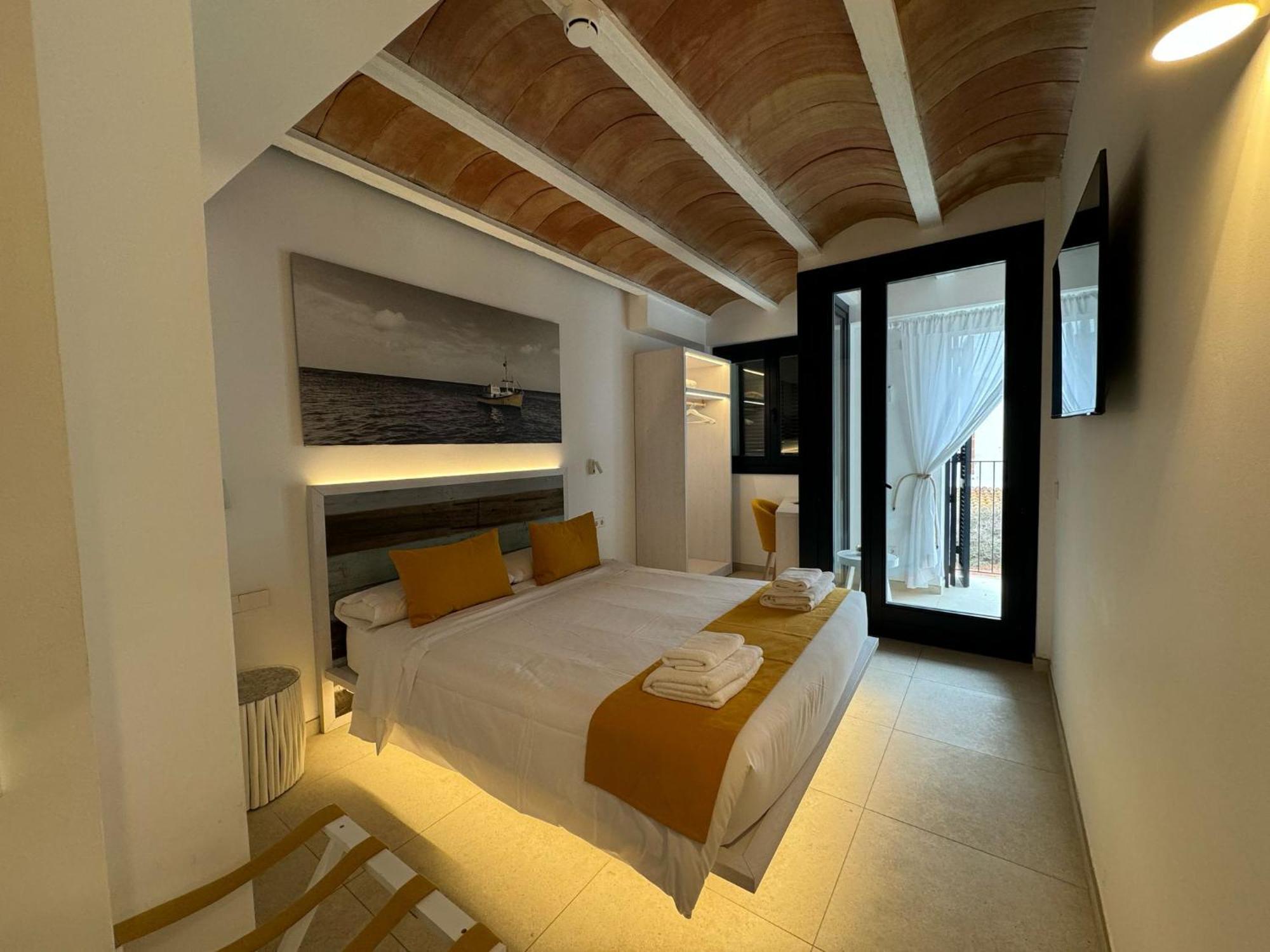Hotel Boutique Es Blau Cadaqués Esterno foto